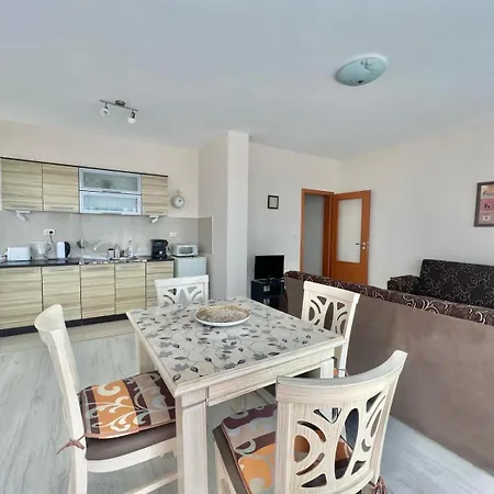 Apartment Sunny And Spacious - Quiet Area In By Flat Mаnager Nesebar